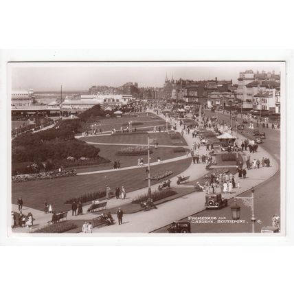 Promenade & Gardens Southport Postcard RP Lancashire B6