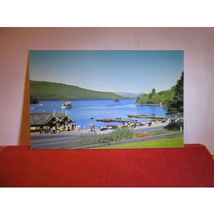 WINDERMERE from BOWNESS PROMENADE CUMBRIA unused postcard. by Gomis =