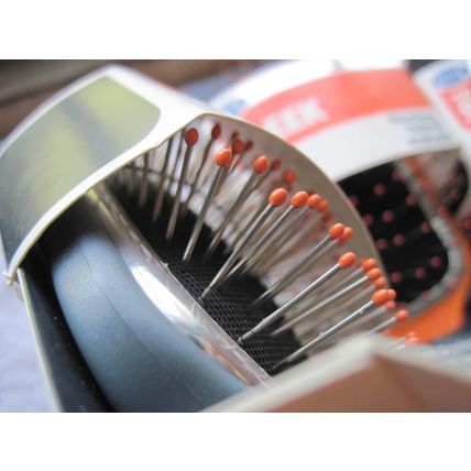 Goody So Sleek Finishing Hair Brush Stiff Metal Bristles Wire Cushion Fast Dry
