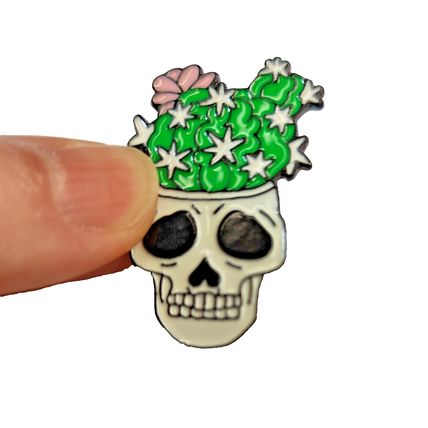 Skull Cactus Enamel Pin Badge Cartoon Style Lapel 3.9 cm X 2.6 cm Gothic BA187