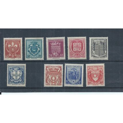 France stamps. A few of the 1942 National Relief Arms series MNH (AF557)