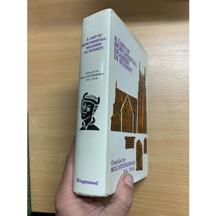 1970 "A LIST OF MONUMENTAL BRASSES IN SURREY" THICK VINTAGE HARDBACK BOOK (P6)
