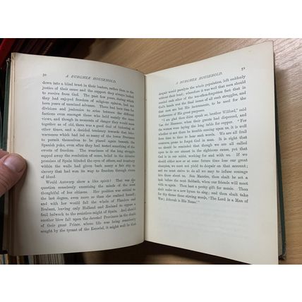 RARE* 1894 1ST EDITION EVELYN EVERETT-GREEN "SHUT IN" HISTORY FICTION BOOK (P6)