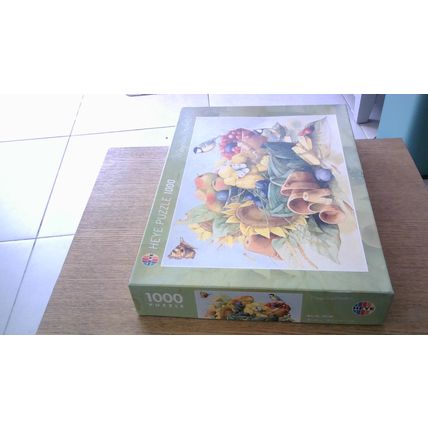 GIFTS FROM MOTHER NATURE by Marjolein Bastin Jigsaw (1000 Piece) HEYE (2006)