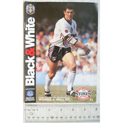 1991 programme Widnes v. Hull Kingston Rovers, centrefold Paul Moriarty
