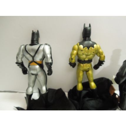 Lot of 4 Vintage Batman Action Figures – Kenner 1990 & 1992 & Batplane & Penguin