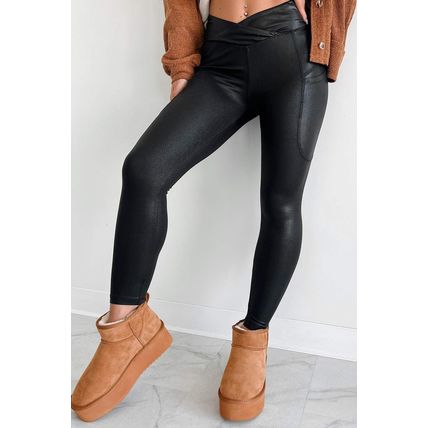Black V Crossover High Waist Pocketed Leggings