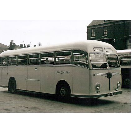 Black & White Photograph of East Yorkshire Motor Services Ltd. - PAT 412