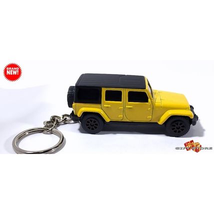 RARE KEYCHAIN YELLOW BLACK JEEP WRANGLER