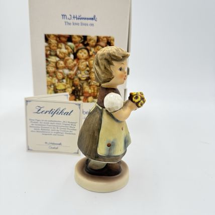 Vintage Goebel M.I. Hummel "FOR MOTHER" 5.5" Figurine 1963 Mold #257 Porcelain