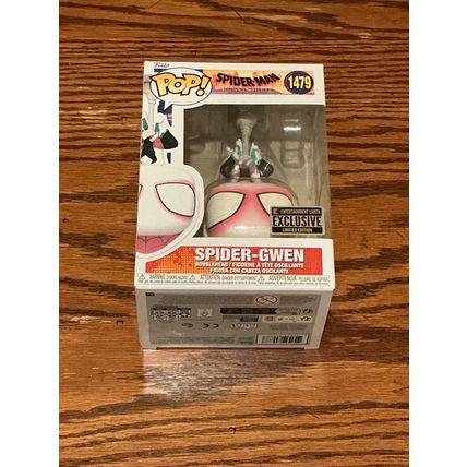 Funko Pop! Spider-Gwen #1479 Entertainment Earth Exclusive (Box & Protector)