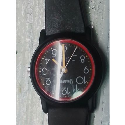 Vintage Quantum Unisex Water Resistant Black Watch 1980s