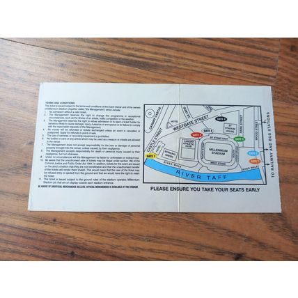 2001 Charity Shield ticket: Liverpool vs Man Utd (Millenium Stadium)