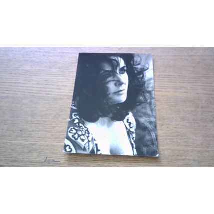 THE GREATEST SERIES: ELIZABETH TAYLOR Promotional Postcard (Boomerang)