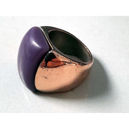 CHUNKY MAN'S RING with PURPLE STONE *