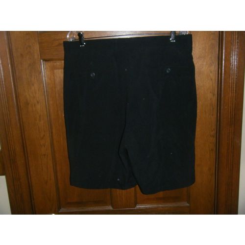 Greg Norman Collection Black Pleated Front Golf Shorts - Size 36