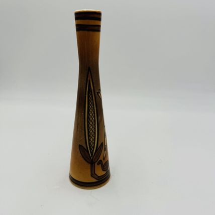 Studio Anna Australia Art Pottery Hand Painted Bud Vase Signed 8.5” Kangaroo
