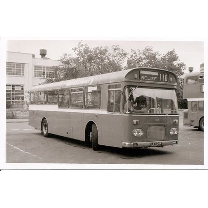 Black & White Photograph of Maidstone & District Motor Services Ltd. - LKT 134F