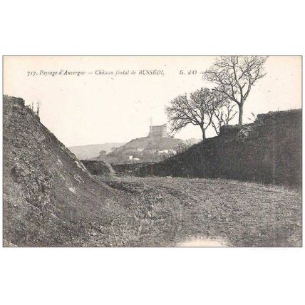 63 - Château féodal de Busseol