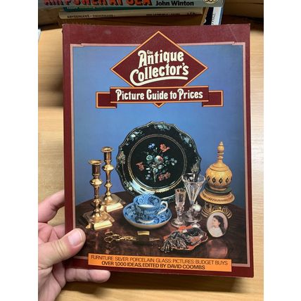 1979 "ANTIQUE COLLECTOR'S PICTURE GUIDE TO PRICES" VINTAGE PAPERBACK BOOK (P4)