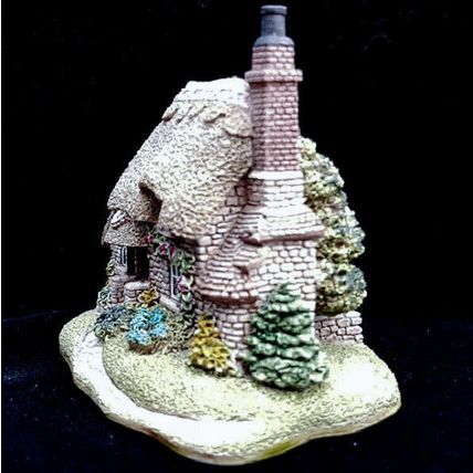Lilliput Lane Birdlip Bottom Cottage Collectable Thatched Vintage Ornament