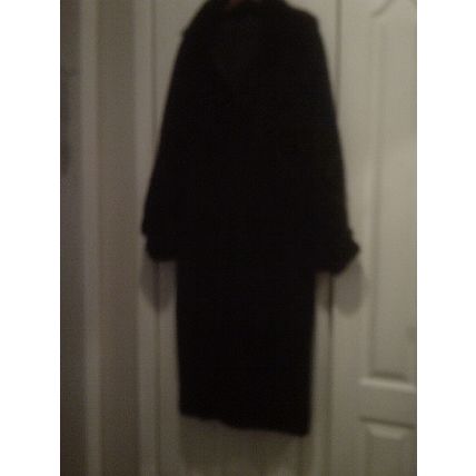 Women's black long seal fur coat vintage medium