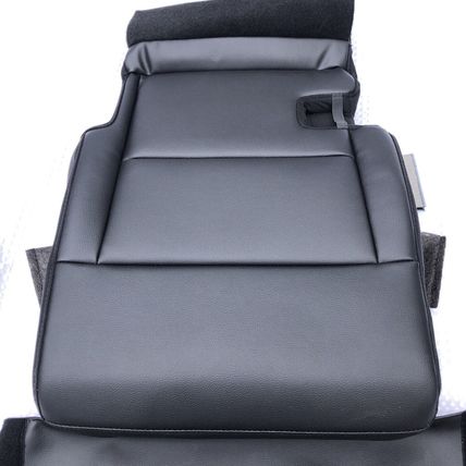 20-23 Ford Explorer Police Interceptor Rear 2nd Row Middle Seat Material Vinyl