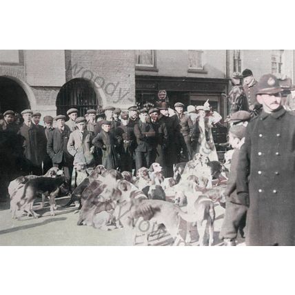IWC0270 - The IOW Hunt at Yarmouth , Isle of Wight - print 6x4