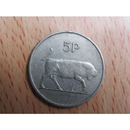 Ireland 1974 5p Coin