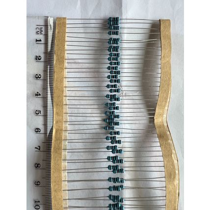 carbon film resistors 1/4w 1R ohms 5% approx 100 pieces