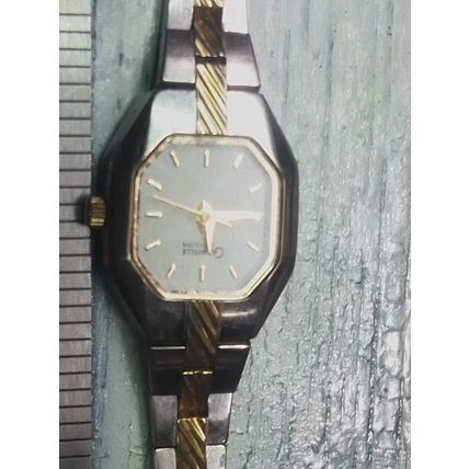 Caravelle by Bulova Watch Women Silver Gold Tone Octagon 45L54 New Battery 7"