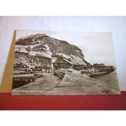 MARINE DRIVE, SCARBOROUGH, used vintage postcard RP by Will Richetts 1927 pm =