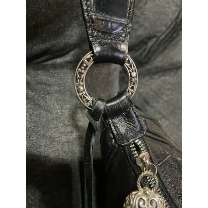 Black Brighton Purse – Elegant & Timeless Upgrade your style with this classic