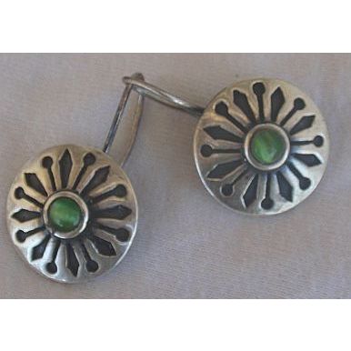 Oriental green cat eye earrings