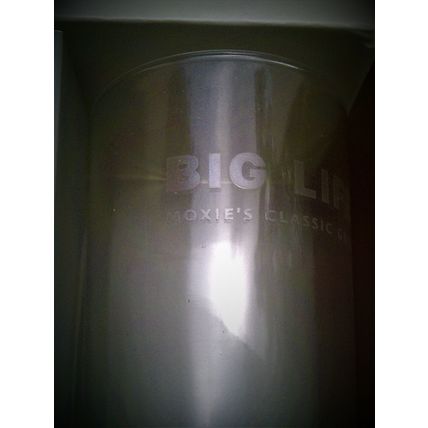 Big Life Moxie's Classic Club beer glass set in box