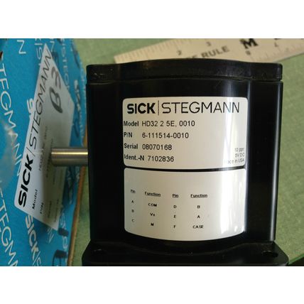 NEW SICK STEGMANN HD32-2-5E-0010 ROTARY ENCODER, 3/8" SHAFT 6-111514-0010,TC