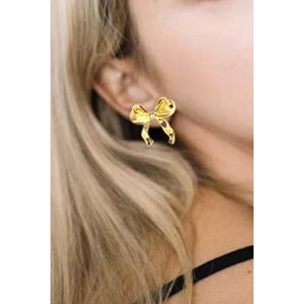 Gold Elegant Bow Design Studded Earrings