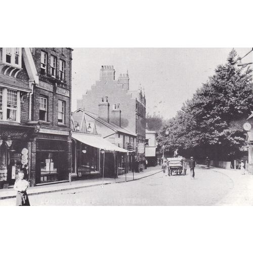 London Road East Grinstead (1900) Sussex Postcard (SX75628)