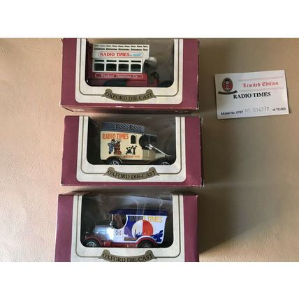 Ltd Ed 3 Oxford Diecast Radio Times Vans & Bus, 2 certificates Boxed