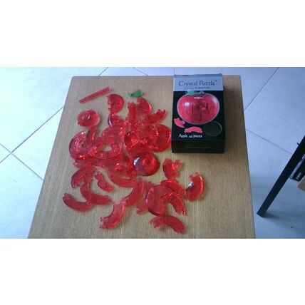 3D CRYSTAL PUZZLES - TIN ROBOT & APPLE (2 Puzzles)