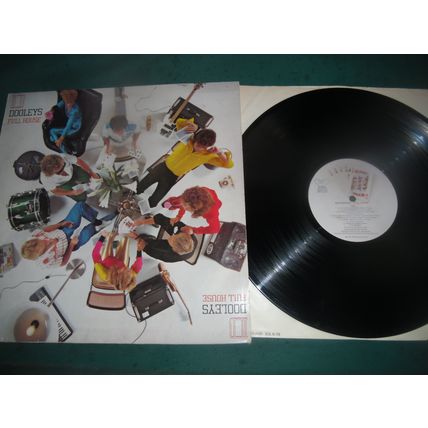 THE DOOLEYS LP - FULL HOUSE