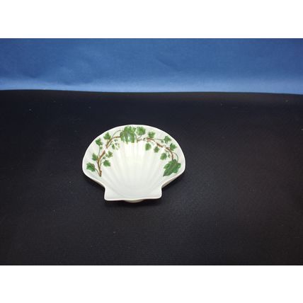Rare luminite Frugier Porcelaine De Paris France Small Shell Plate Bowl Ivy Vine