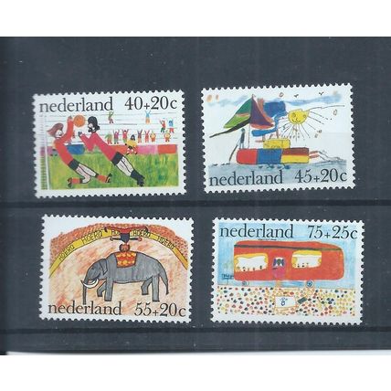 Netherlands stamps. 1976 Child Welfare MNH SG 1259 - 1262 (AE328)