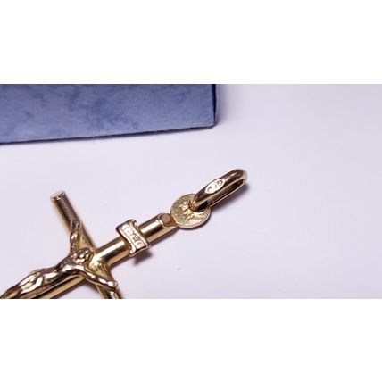 Estate 1 1/2" tall Italian 14Kt Y/Gold Polished detailed Crucifix Pendant #22456