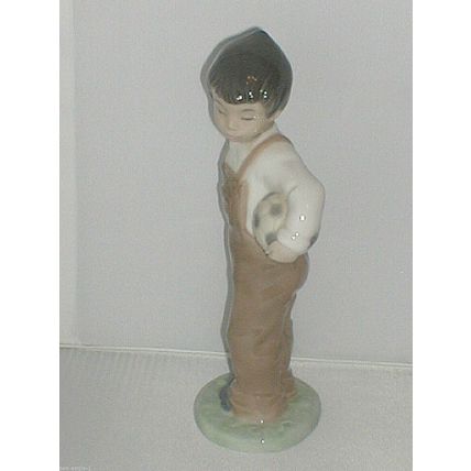 NAO by LlADRO Figurine, BOY HOLDING FOOTBALL, 1988, Beautiful,Very Rare.