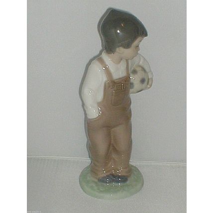 NAO by LlADRO Figurine, BOY HOLDING FOOTBALL, 1988, Beautiful,Very Rare.