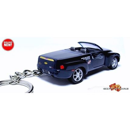 RARE KEYCHAIN CHEVY SSR INDIANAPOLIS PACE CAR CUSTOM Ltd. Ed. GREAT GIFT