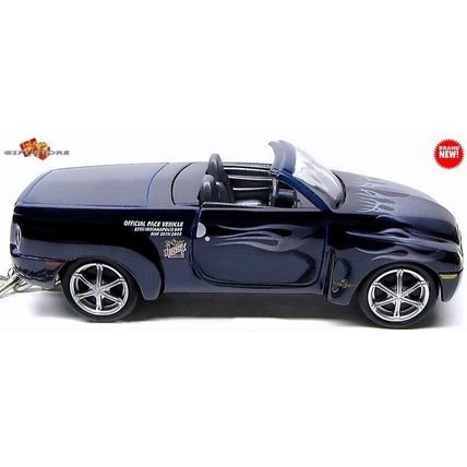 RARE KEYCHAIN CHEVY SSR INDIANAPOLIS PACE CAR CUSTOM Ltd. Ed. GREAT GIFT