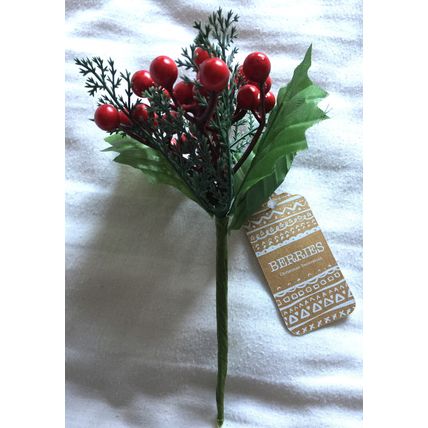 Simulated Berries Christmas Decoration BNWT