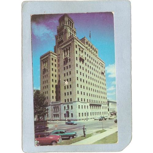 MN Rochester Postcard The Famous Mayo Clinic state_box5~123